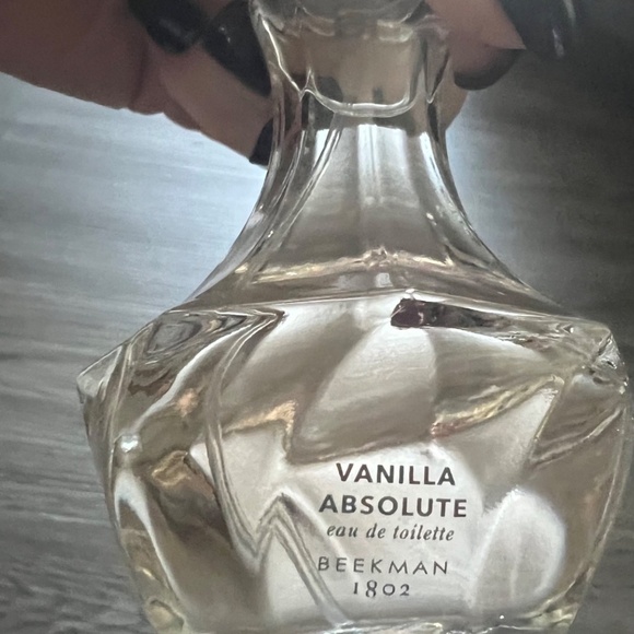NEW~Beekman 1802 Vanilla Absolute Eau de Toilette 1.6 oz Perfume~Discontinued - Picture 3 of 4